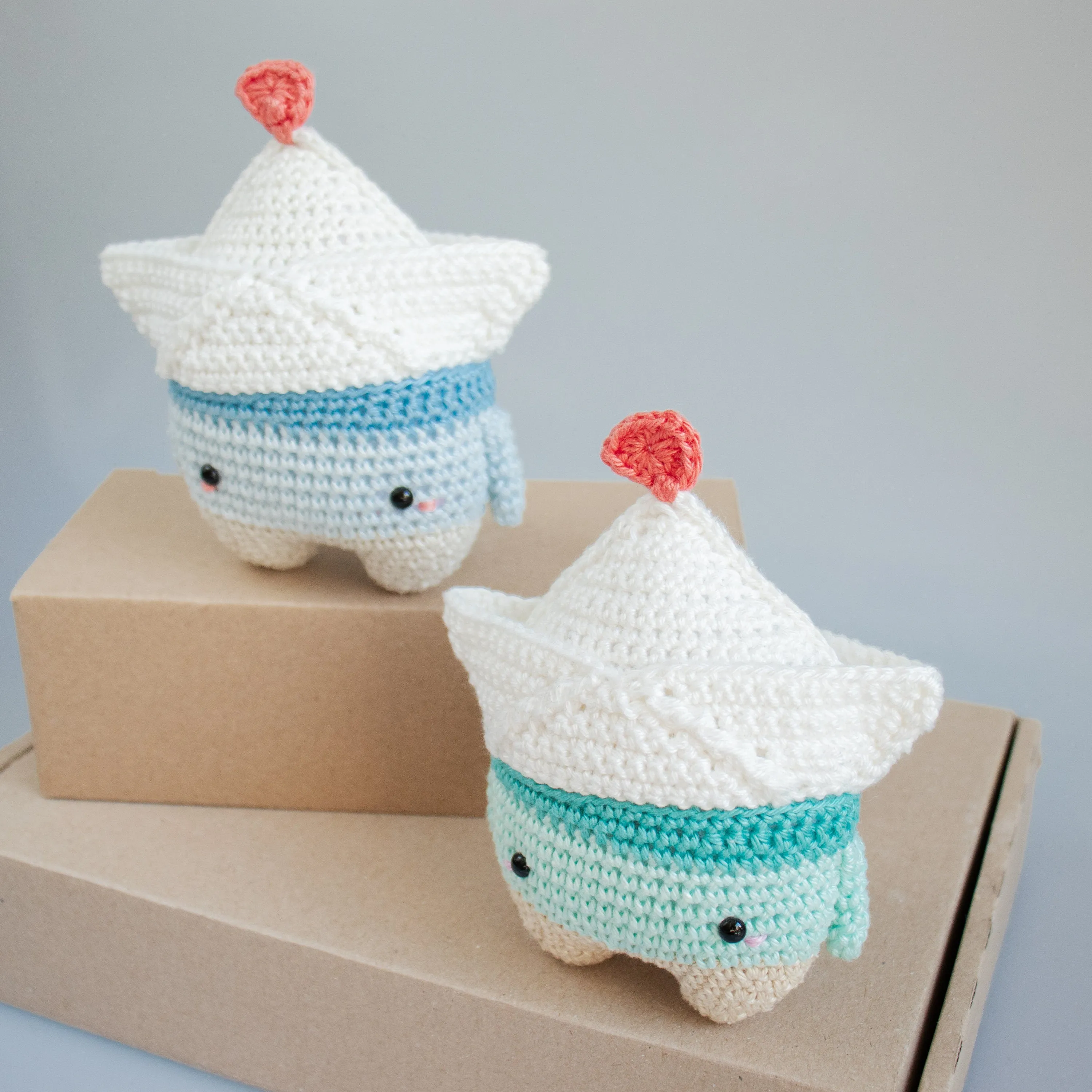 Amigurumi Crochet Kit . Paperboat Fiete