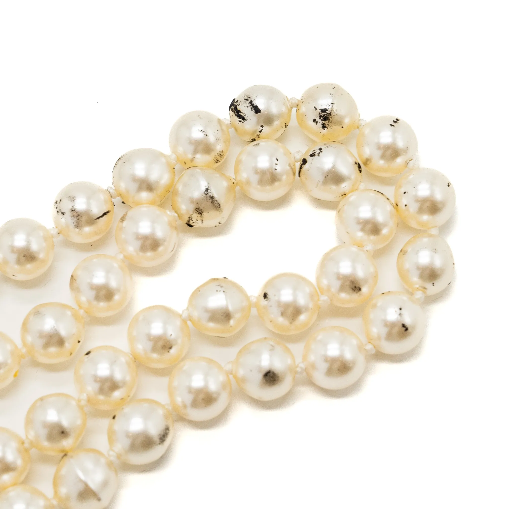 Chanel CC logo/Pearl Drop Necklace 2015 Limited Edition Multicolour Light Gold Tone