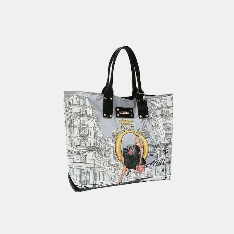 Chic Reversible Handbag Elevating Luxury Fashion for Women with Style