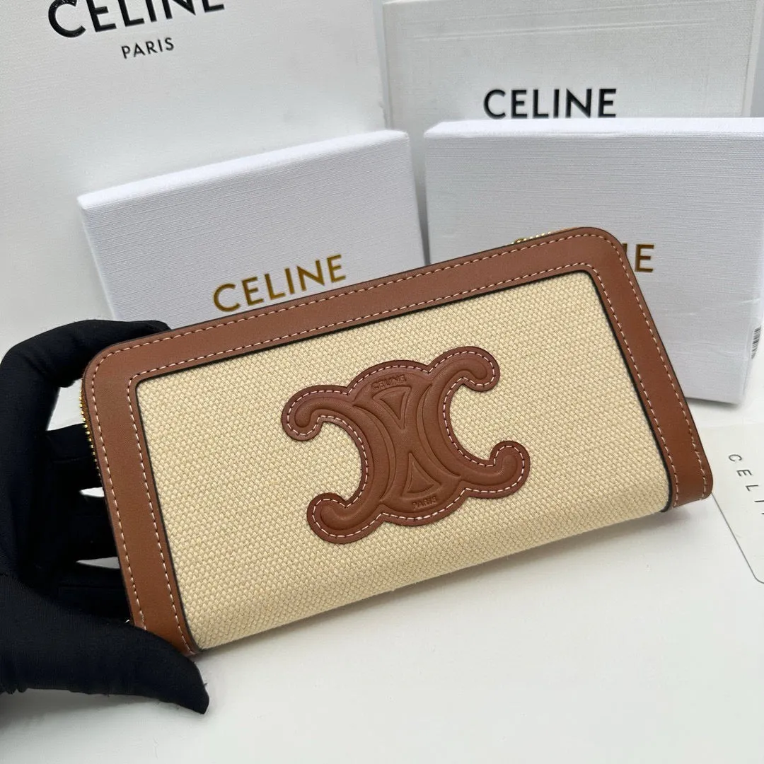 CL132 Large Wallet / 7 x 4 x 1 IN
