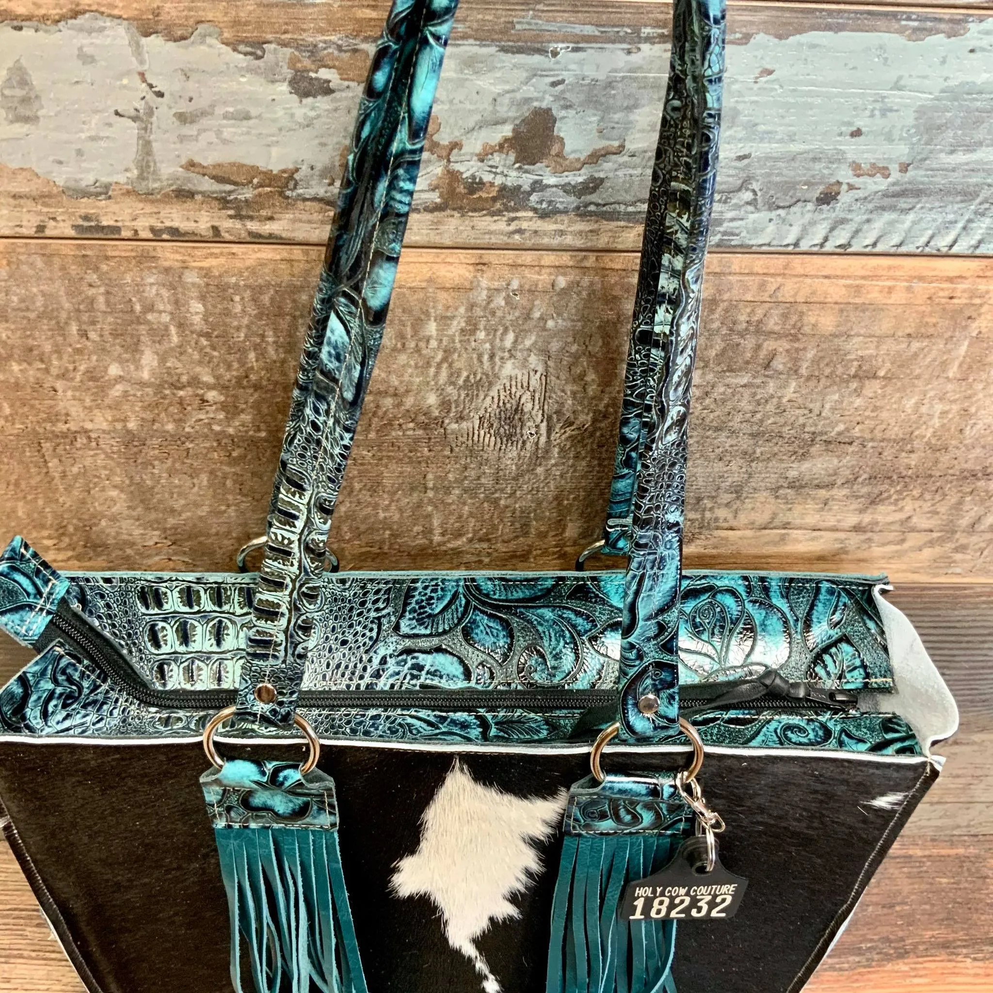 Get Outta Town Tote - #18232