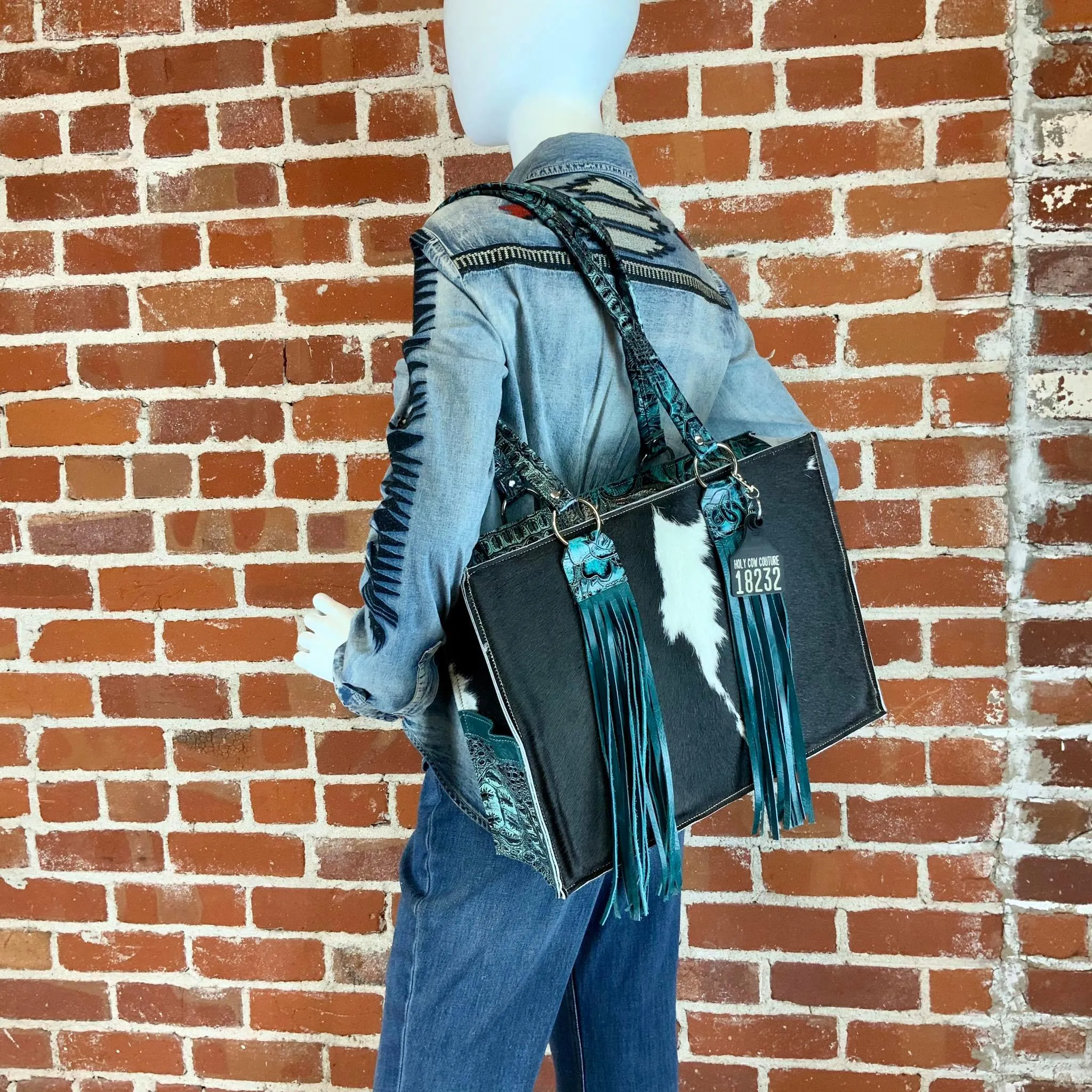 Get Outta Town Tote - #18232