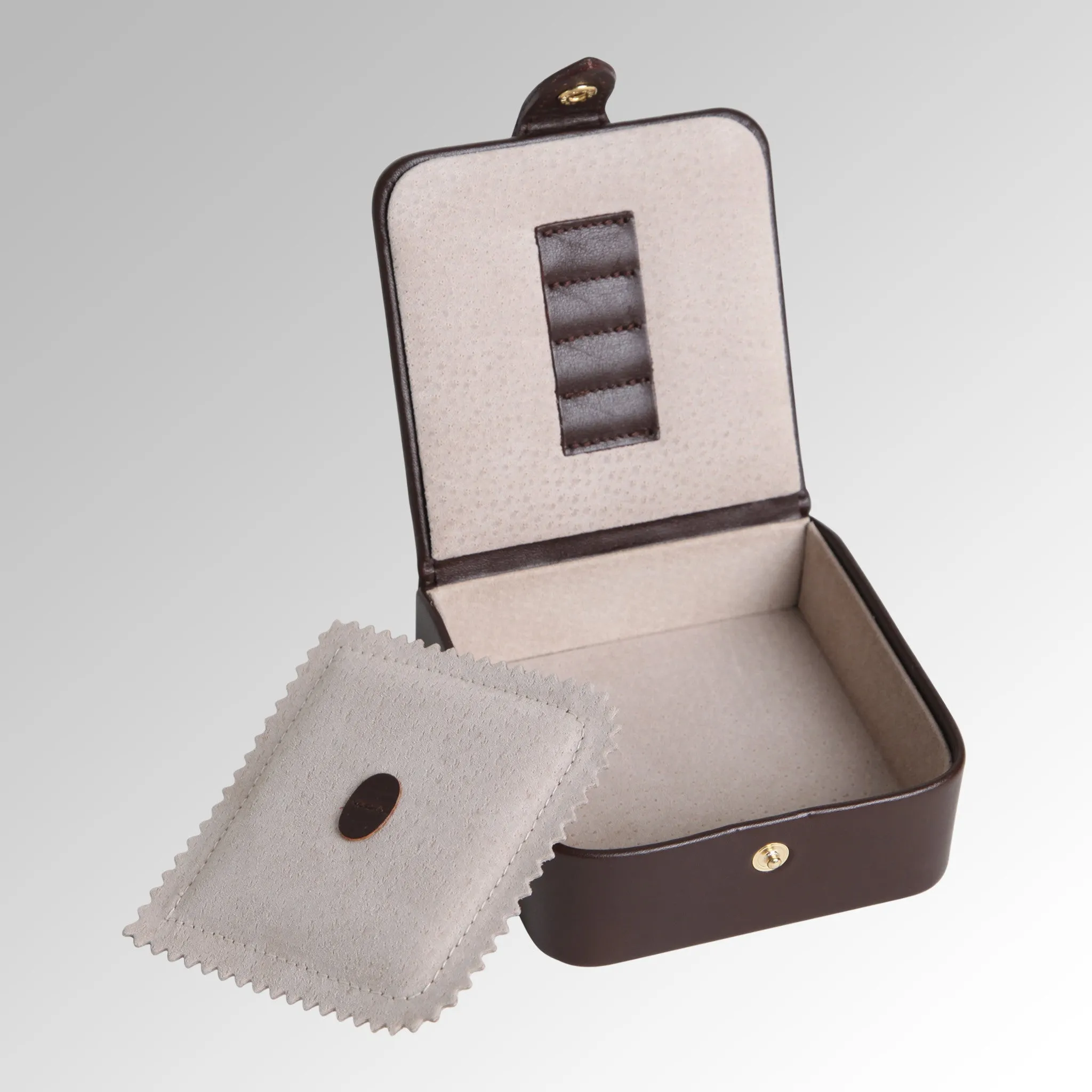 MANS LARGE STUD BOX