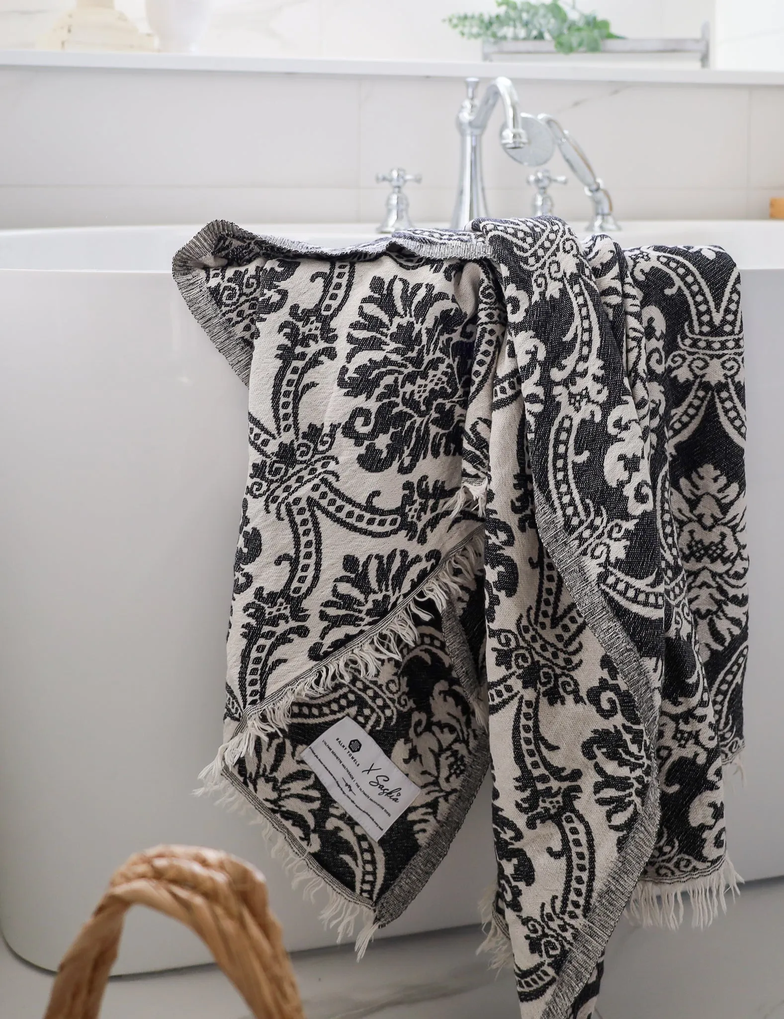 Melia Towel