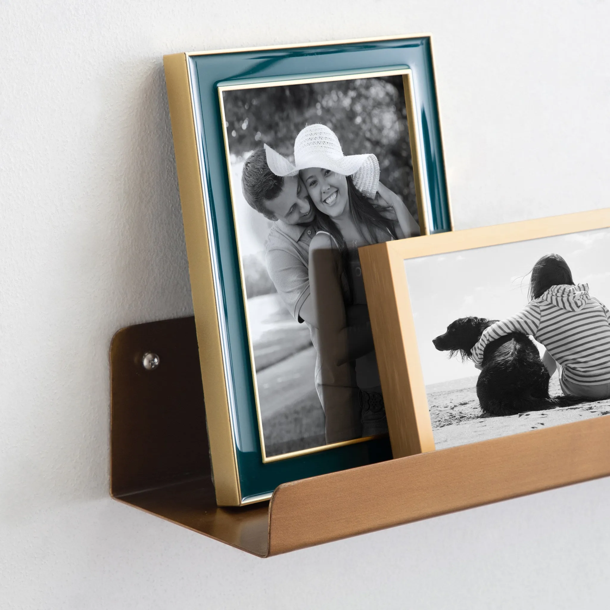 Mezzo Modern Metal Ledge Shelf