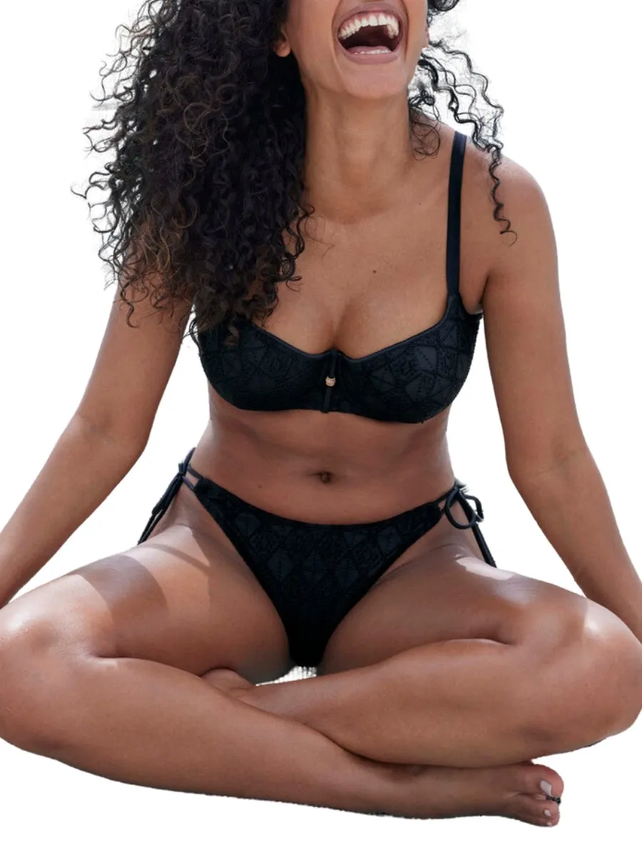 Nomad Nights Sweetheart Bikini Top - Black