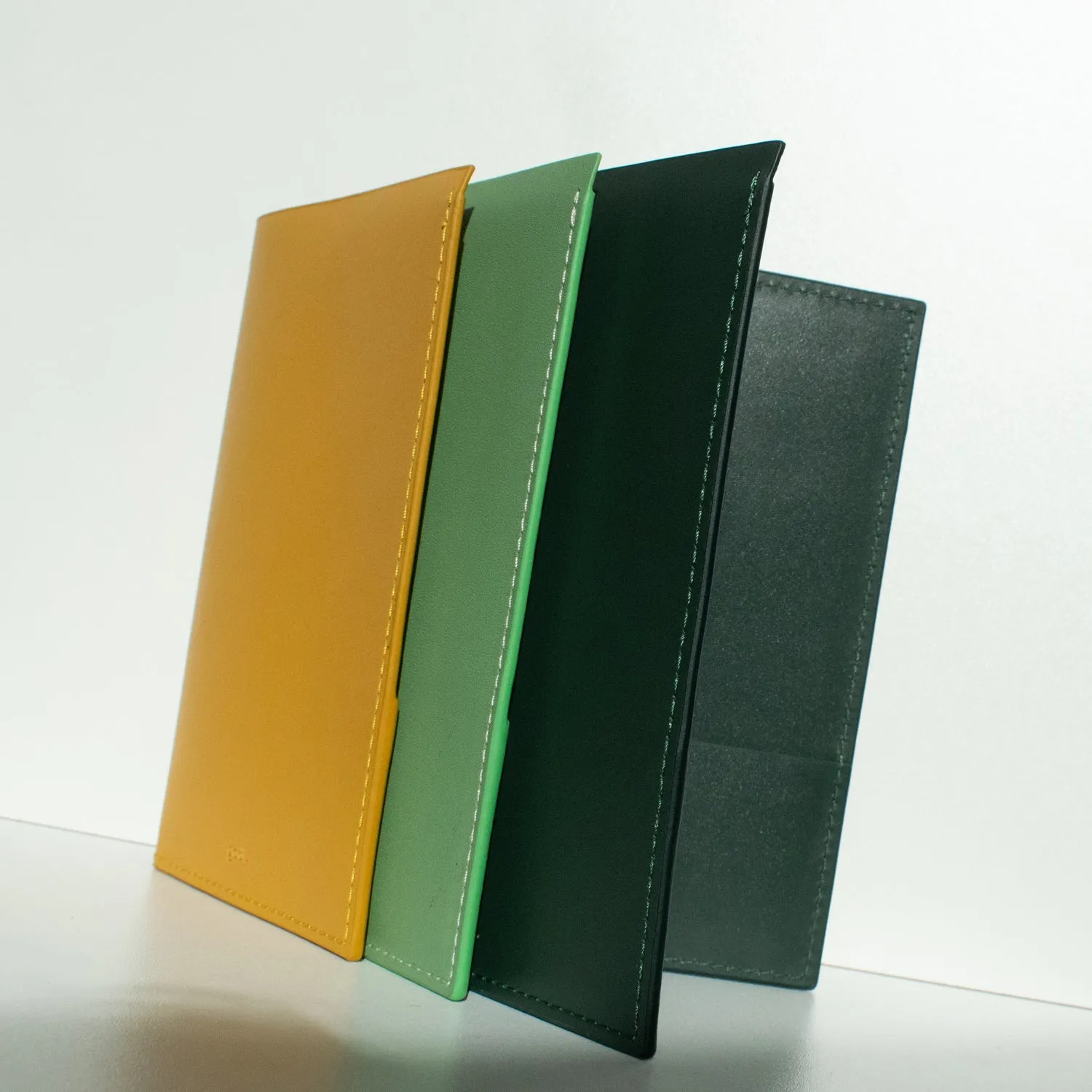 Passport Cover in Dark Green