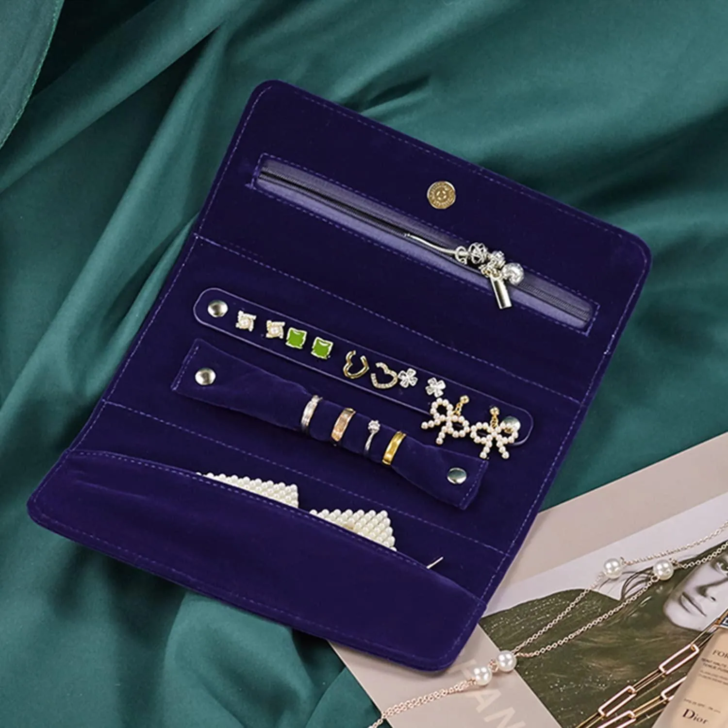 Small Travel Jewelry Organizer, Jewelry Roll, Light Weight Jewelry Organizer Clutch Bag for Daily Jewelries Necklaces Earrings Rings Carrying, Blue