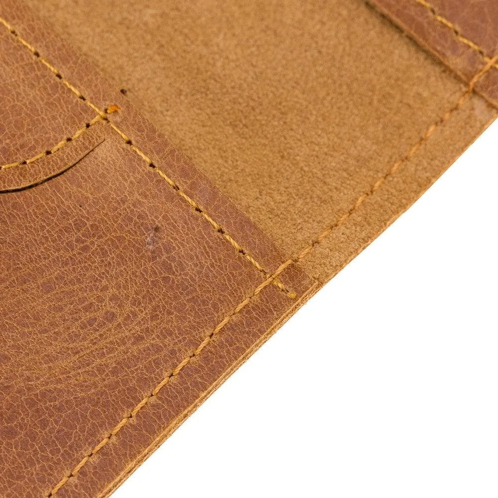 Voyager Leather Passport Wallet, Roma Tan