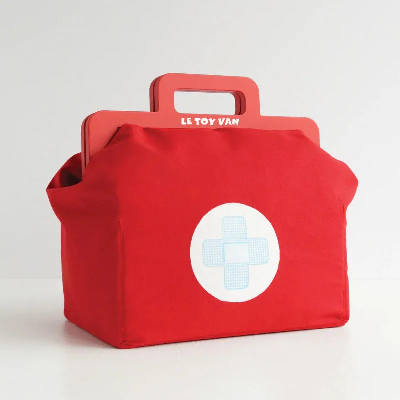Wooden Doctor's Set with Bag
